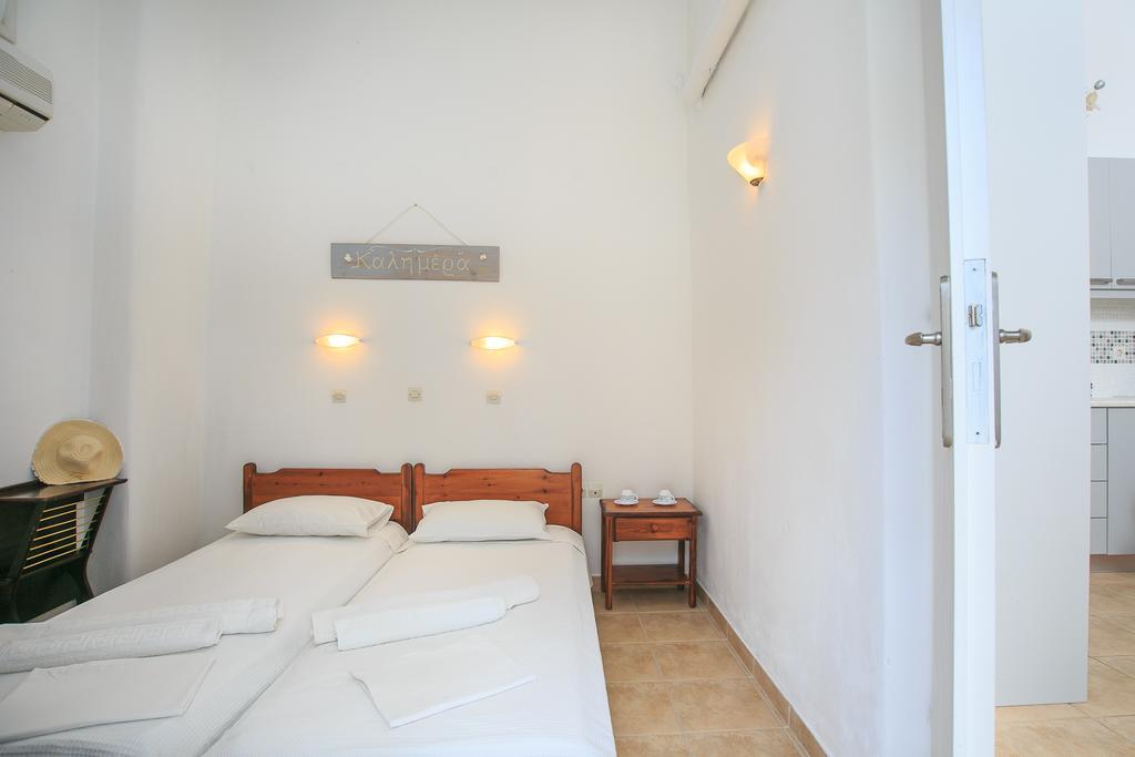 Paros Rita Studios Писо-Ливади Номер фото